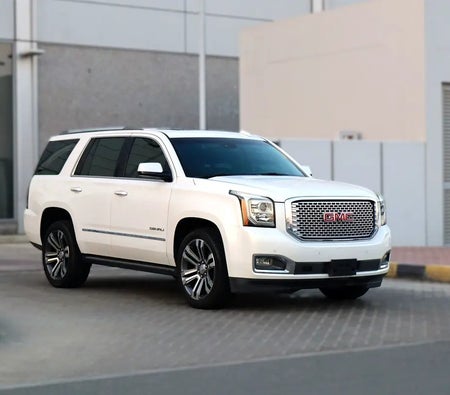 GMC Yukon Denali 2017, photo 3 of 4