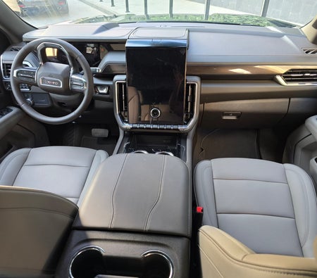 GMC Yukon 2026, photo 2 of 4