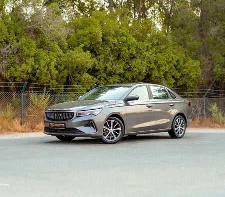 Серый Geely Emgrand GF 2025 год Серый Geely Emgrand GF 2025 год