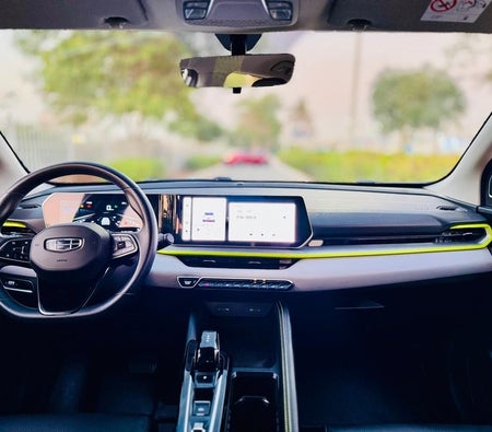 Geely Coolray 2025, photo 3 of 4