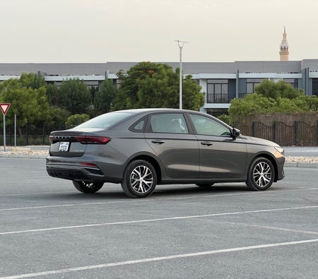Geely Emgrand 2025