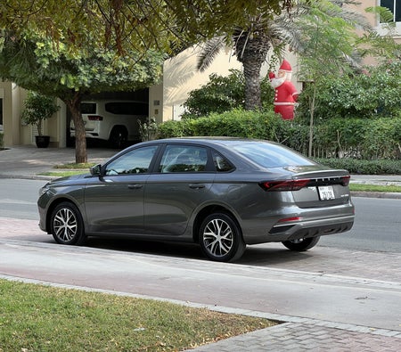 Geely Emgrand 2026