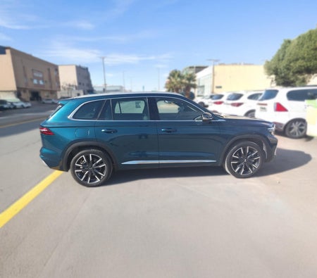 Blu Geely Monjaro 2024
