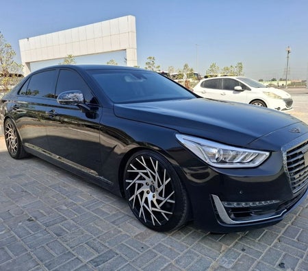 Siyah Genesis G90 2016
