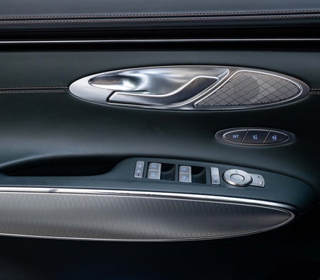Genesis GV70 2.5T 2023, photo 2 of 4