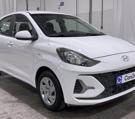 White Hyundai Grand i10 SMART PLUS 2025 White Hyundai Grand i10 SMART PLUS 2025