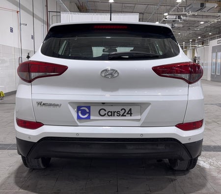 White Hyundai Tucson GLS 2018