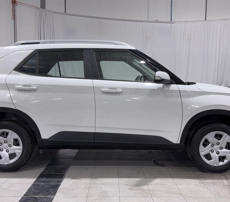 White Hyundai Venue SMART 2024