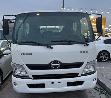 Hino 300 2020, photo 3 of 4