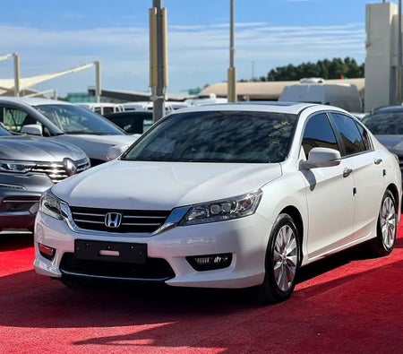 Honda Accord 2015, photo 3 of 4