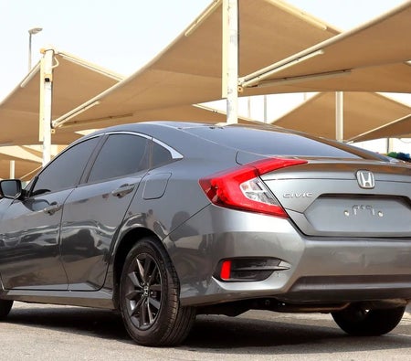 D'argento Honda Civic LX 2020 D'argento Honda Civic LX 2020