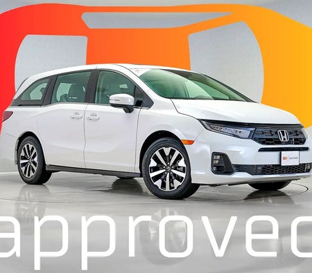 Белый Honda Odyssey EX-L 2025 год Белый Honda Odyssey EX-L 2025 год