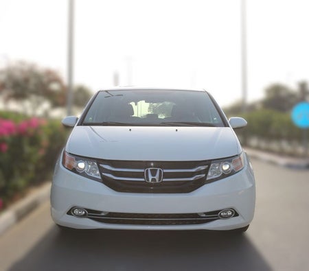 Honda Odyssey 2014, photo 2 of 4