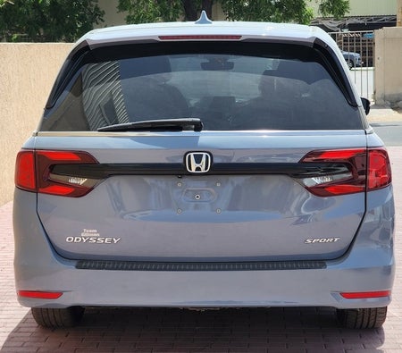 Gray Honda Odyssey LX 2023