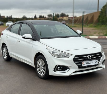 White Hyundai Accent 1.5 U2 VGT Inventive 2021 White Hyundai Accent 1.5 U2 VGT Inventive 2021