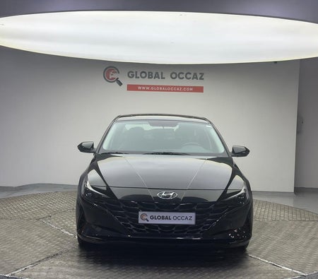 Black Hyundai Elantra 1.6 CRDi Seductive 2022 Black Hyundai Elantra 1.6 CRDi Seductive 2022
