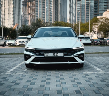 Hyundai Elantra 2024