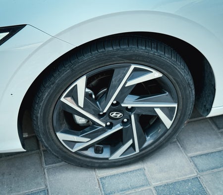 Hyundai Elantra 2024