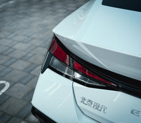 Hyundai Elantra 2024