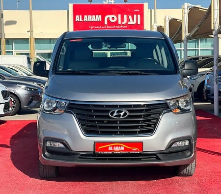 Hyundai H1 2021, photo 2 of 4