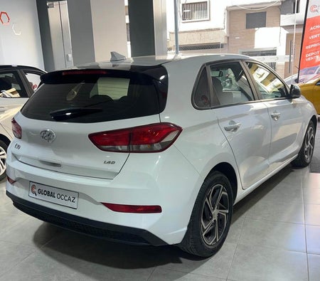 Blanco Hyundai i30 1.6L Inventive 2023 Blanco Hyundai i30 1.6L Inventive 2023