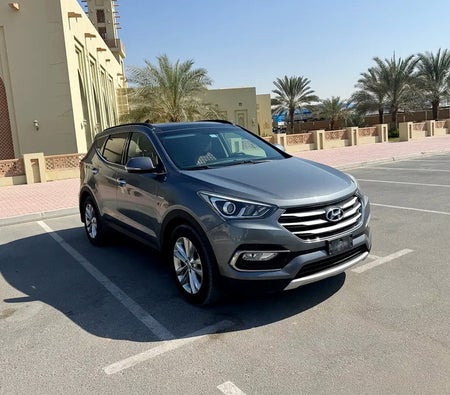 Hyundai Santa Fe GLS 2018, photo 1 of 4