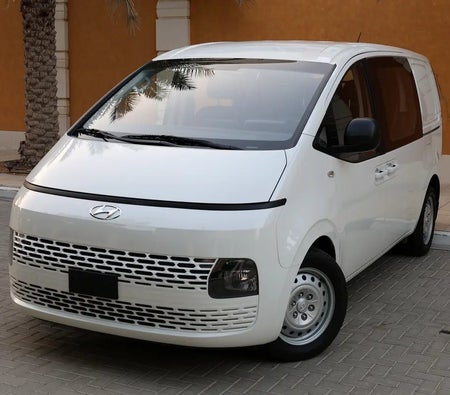 Hyundai Staria 2023, photo 2 of 4