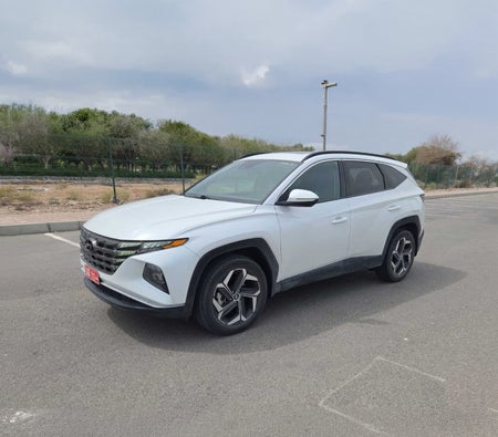 White Hyundai Tucson 2023