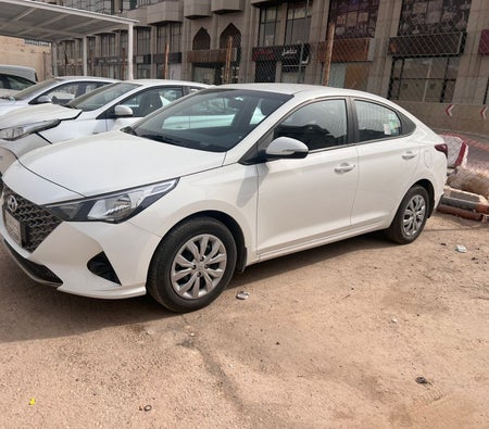 Hyundai Accent 2023, photo 2 of 3