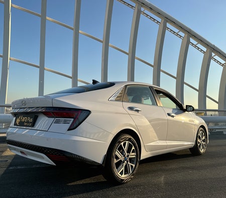 White Hyundai Accent 2025