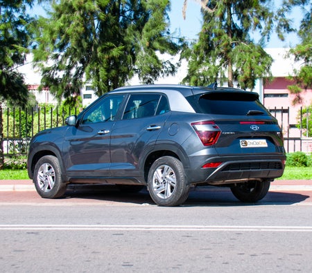 Grau Hyundai Creta 5-Sitzer 2023