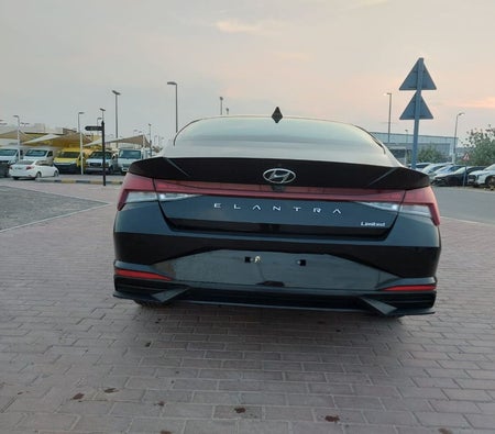 Hyundai Elantra 2021, photo 3 of 4