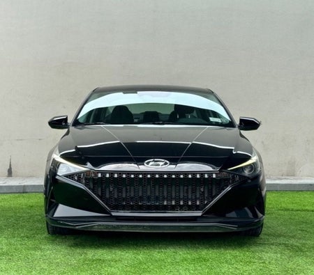 Hyundai Elantra 2022, photo 2 of 4