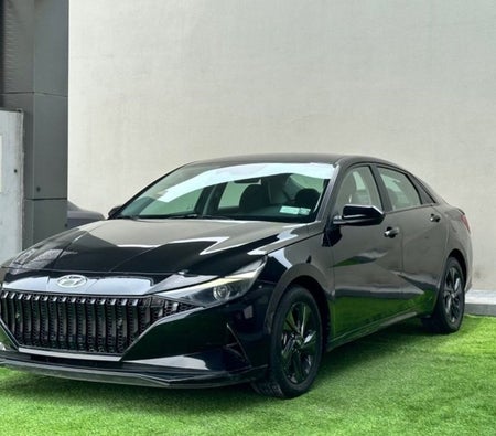 Hyundai Elantra 2022, photo 3 of 4