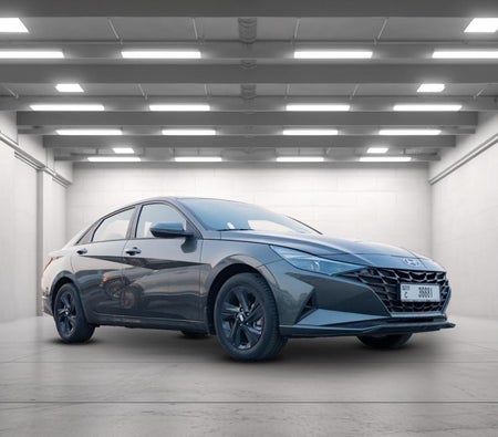 Hyundai Elantra 2022, photo 3 of 4