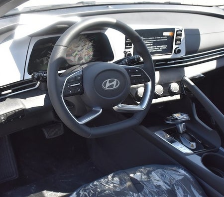 Hyundai Elantra 2024, photo 3 of 4