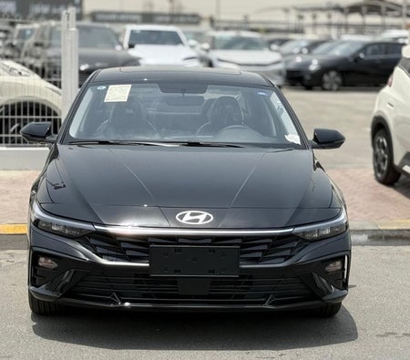 Hyundai Elantra 2025, photo 2 of 4