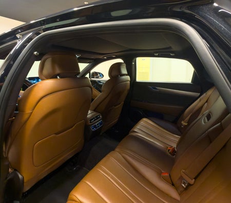 Siyah Hyundai Genesis 2023