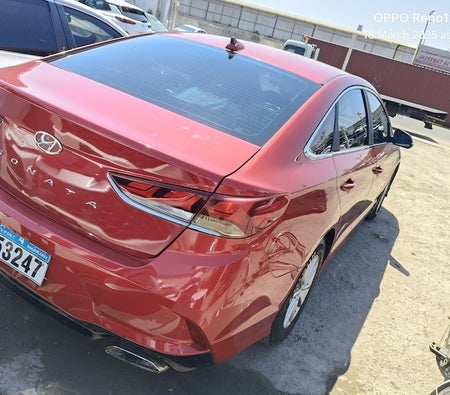 Red Hyundai Sonata 2019
