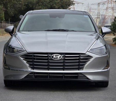 Hyundai Sonata 2021, photo 2 of 4