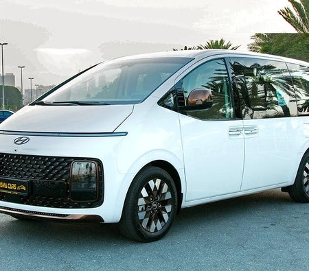 Hyundai Staria Premium Smartstream 2025, photo 2 of 4