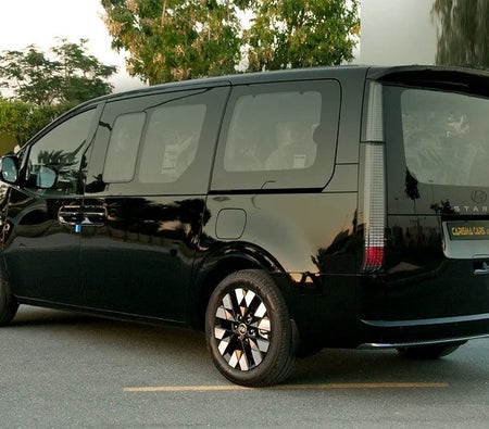Hyundai Staria Premium 2025, photo 4 of 4