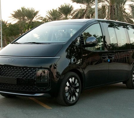 Hyundai Staria Premium 2025, photo 2 of 4