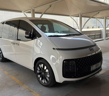 Hyundai Staria 2026