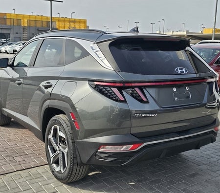 Gray Hyundai Tucson SE 2022