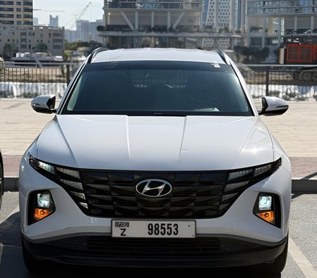 White Hyundai Tucson 2023 White Hyundai Tucson 2023