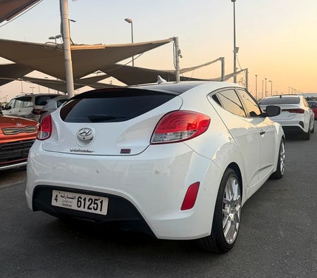 White Hyundai Veloster Standard 2014