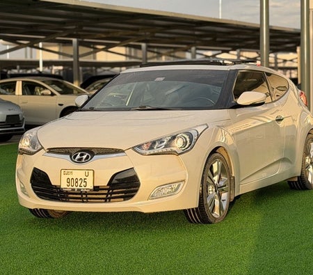 Beige Hyundai Veloster 2016