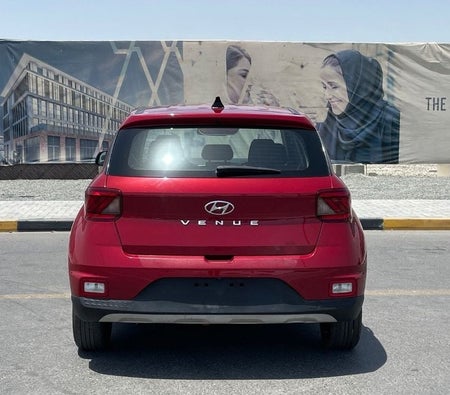 Red Hyundai Venue 2020