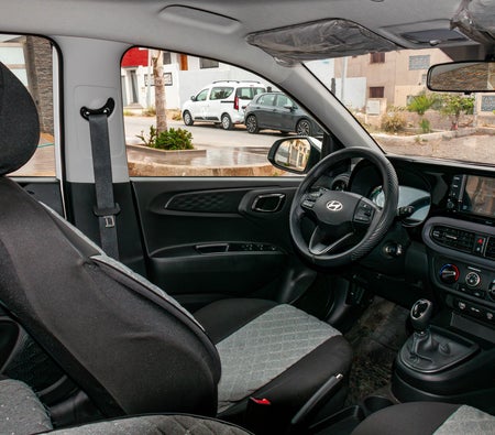 Blanc Hyundai i10 2024